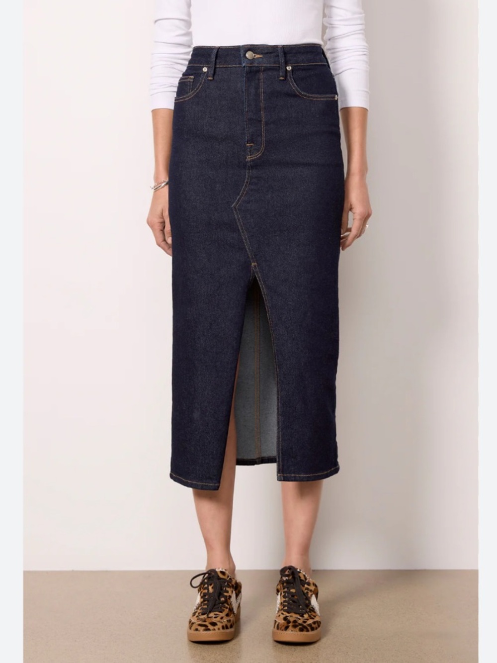 GOOD AMERICAN Front Slit Denim Midi Skirt in INDIGO716 00
